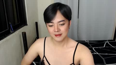 Snapshot of marikosue01 chatting on February 5, 1:33 pm marikosue online show from February 5, 1:33 pm