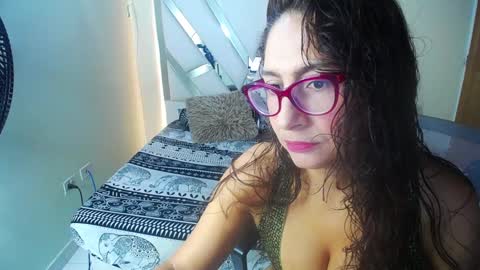 marilynetthan online show from December 18, 1:12 pm