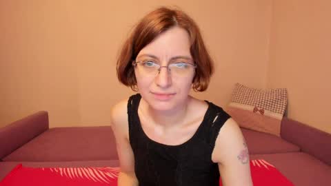 Marilyn online show from March 31, 5:57 pm