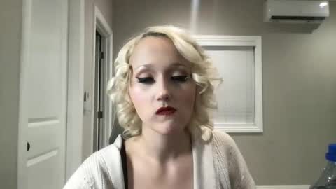 marilynxo7 online show from February 21, 6:27 am