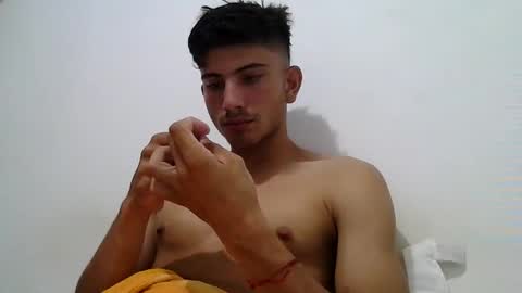 mariobrosss517470 online show from March 11, 2:53 am