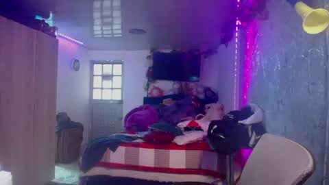 Maritza Ferrer -Samara Beltran online show from July 3, 12:43 pm