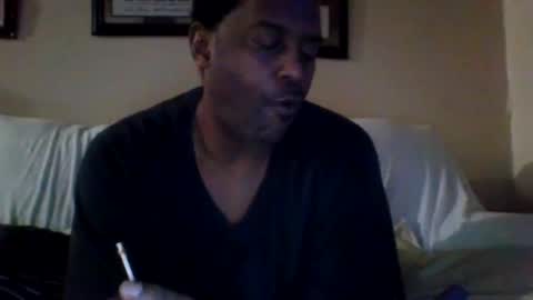 Snapshot of mark7062012 chatting on December 4, 11:30 pm mark7062012 online show from December 4, 11:30 pm