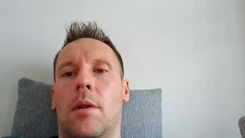 Mark online show from February 14, 9:03 am