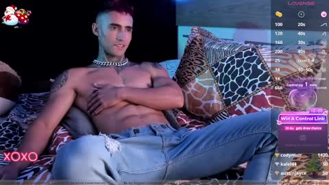 Snapshot of mark_kamper chatting on December 15, 11:42 pm  mark kamper  online show from December 15, 11:42 pm