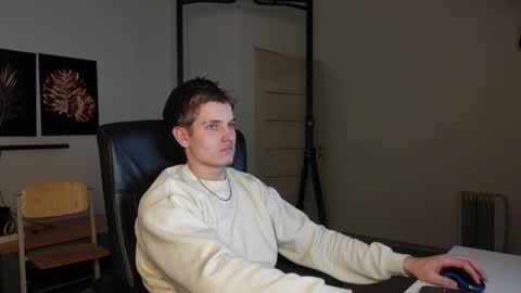 MARK KARSON online show from November 22, 5:33 pm