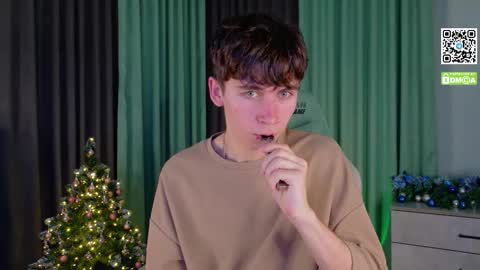 Mark online show from December 15, 5:09 pm