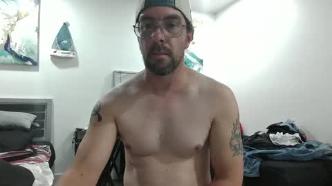 markbwcusmc online show from February 15, 11:14 pm