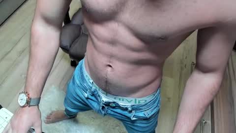 Tison online show from February 12, 4:33 am