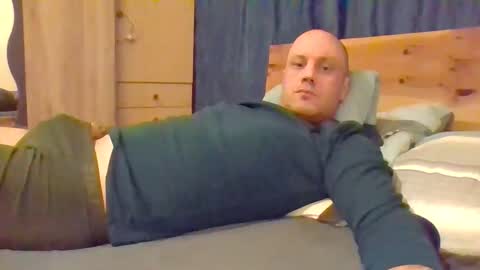 markus_7 online show from November 4, 7:15 pm