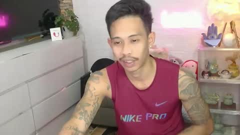 marlmoreno10 online show from April 7, 5:15 pm