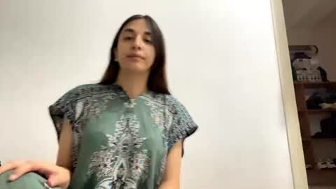 Amelia online show from July 15, 8:30 am