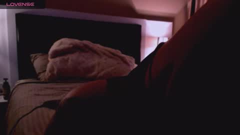 Mari online show from October 31, 9:53 am