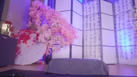 Mary online show from May 23, 3:24 am