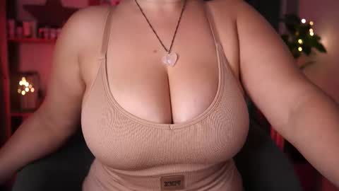 Snapshot of marrygrayes chatting on September 27, 9:23 pm Maria  online broadcast from Tuesday to Suturday from 6 pm to 12 pm Germany time Sunday-Monday offline online show from September 27, 9:23 pm