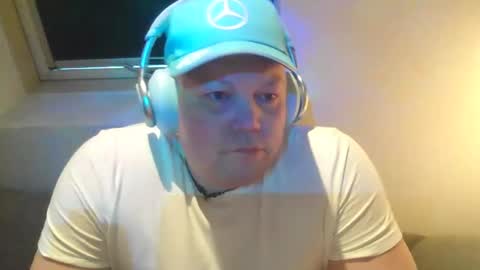 mars0481 online show from February 19, 12:26 pm