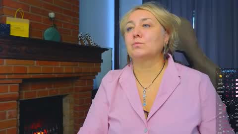 marta_wils online show from September 30, 6:57 am