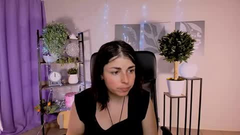 martaedams online show from May 26, 6:41 am