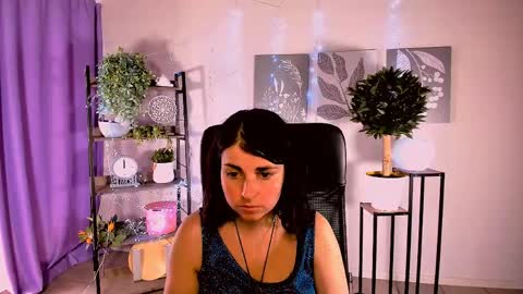 martaedams online show from June 4, 6:19 am