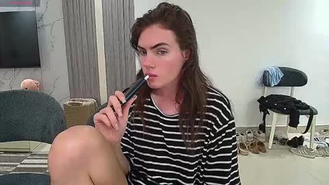 marthabarens online show from May 20, 9:16 am