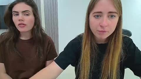 marthabarens online show from May 21, 12:33 pm