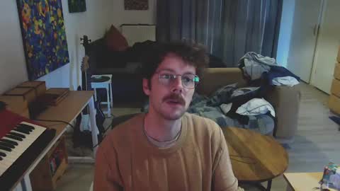 Roger online show from December 23, 9:16 am