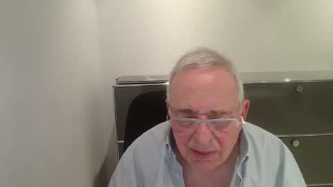 martin_1947 online show from April 10, 10:25 pm