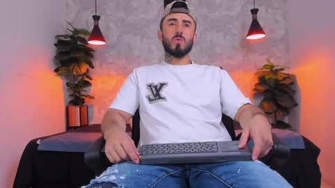 Martin Foster online show from April 4, 4:19 am