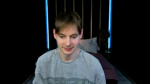 Martin online show from April 18, 9:15 pm