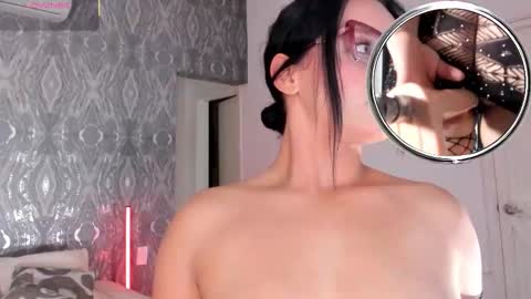 martina rizzi online show from February 20, 9:28 pm