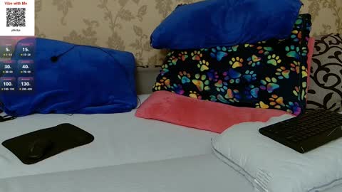 martinbrux online show from March 11, 12:33 am