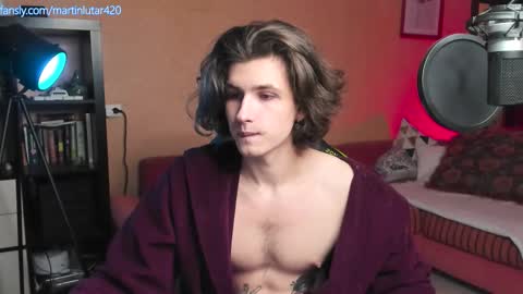 Snapshot of martinlutar420 chatting on October 24, 7:53 am Daddy Marty online show from October 24, 7:53 am