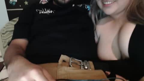 marvandhotkitty online show from March 15, 6:29 am