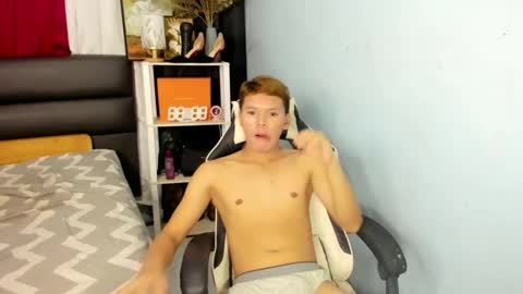 marvin_nextdoor69 online show from February 14, 12:36 pm