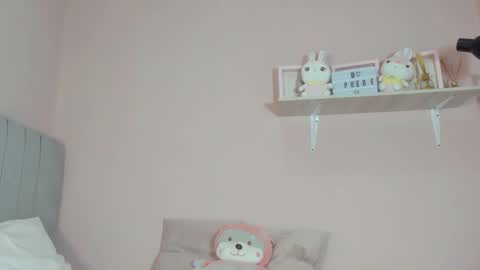 mary_cute9 online show from October 9, 12:43 pm