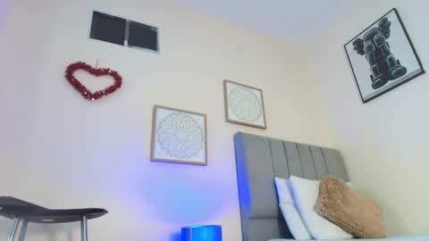 mary_cute9 online show from February 27, 12:09 pm