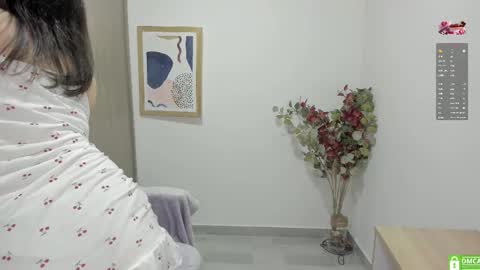 Snapshot of mary_mae chatting on September 20, 2:03 am Girl of your dreams  online show from September 20, 2:03 am