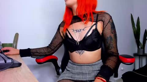 Snapshot of mary_magic chatting on February 3, 4:14 am mary_magic online show from February 3, 4:14 am