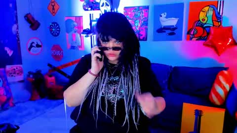 Mary online show from April 30, 2:38 am