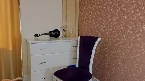 Hi Im Olivia Im new here3 online show from May 24, 3:25 am