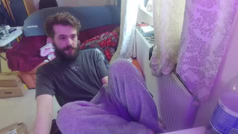 mash_potatoes_are_good online show from February 25, 12:53 pm