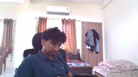 Mask Boy online show from September 18, 4:49 am