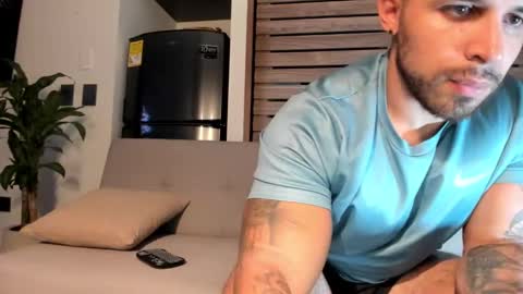 Mason Andre online show from February 20, 1:46 am