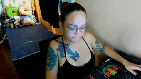 kimmy online show from July 5, 12:14 am