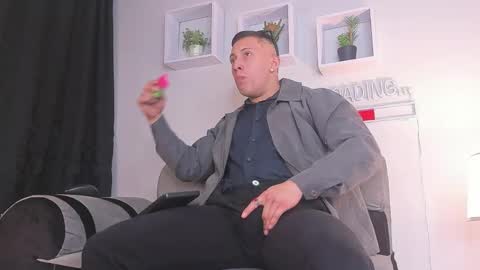 Snapshot of masster_ares chatting on September 10, 3:51 am masster_ares online show from September 10, 3:51 am