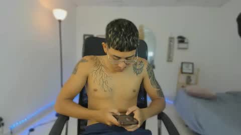 master_control777 online show from January 13, 9:33 pm