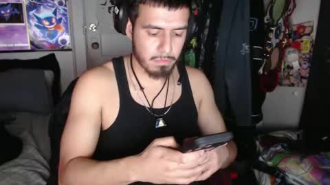 mastergoku945657 online show from November 17, 6:05 am