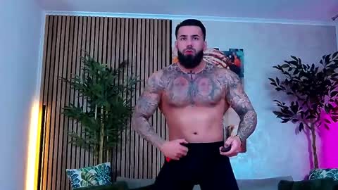 masterkingofmuscle online show from April 15, 7:58 pm