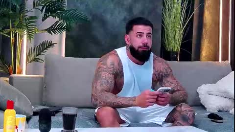 masterkingofmuscle online show from October 7, 8:27 pm