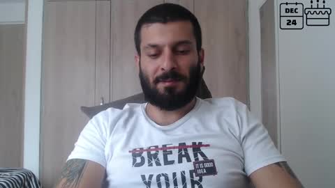   online show from December 17, 4:21 pm